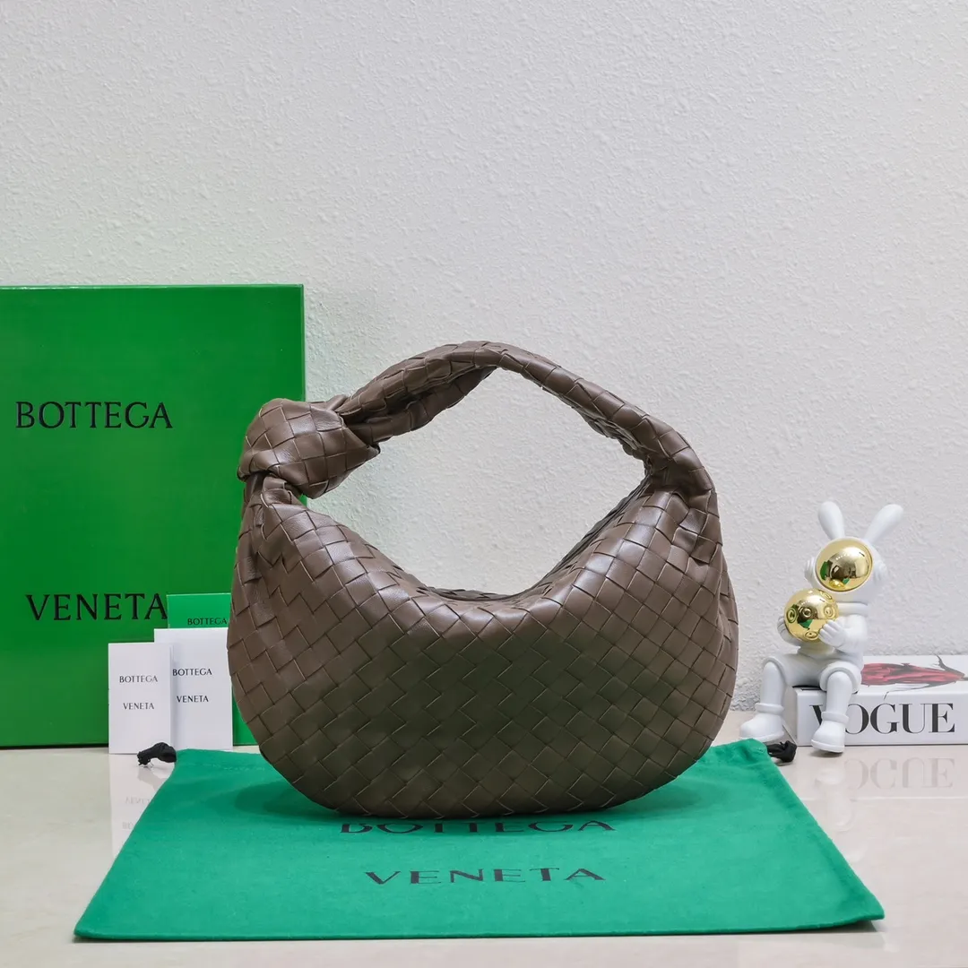 Medium brown gray